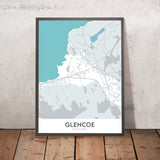 Moderne Stadtkarte von Glencoe, Schottland: Dorf, Fluss Coe, A82, Lochan, Volksmuseum 