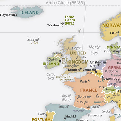 Frontières politiques de la carte de l’Ancien Monde, 2023 : CIA, projection Robinson, capitales et grandes villes