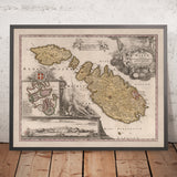 Antigua mapa de Malta por Homann, 1788: La Valeta, Mdina, fortificaciones, barcos 