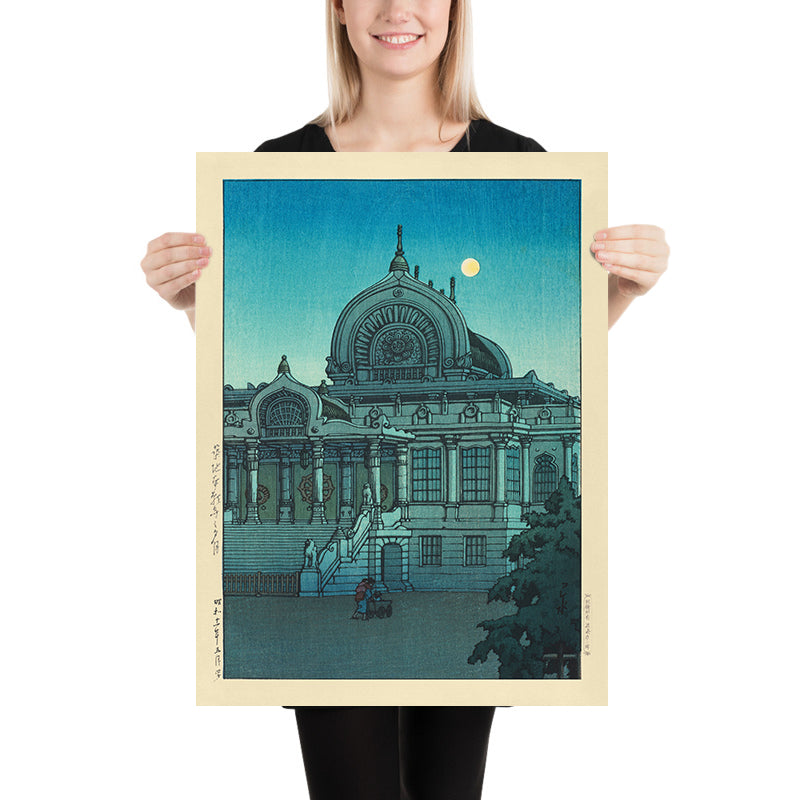 Luna de la tarde en el Templo Honganji en Tsukiji por Hasui Kawase 1935 