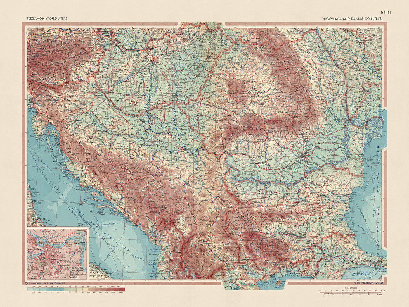 Mapa del Viejo Mundo de Yugoslavia y los países del Danubio realizado por el Servicio de Topografía del Ejército Polaco, 1967: Mapa físico y político detallado, recuadro de Belgrado, proyección de Mercator